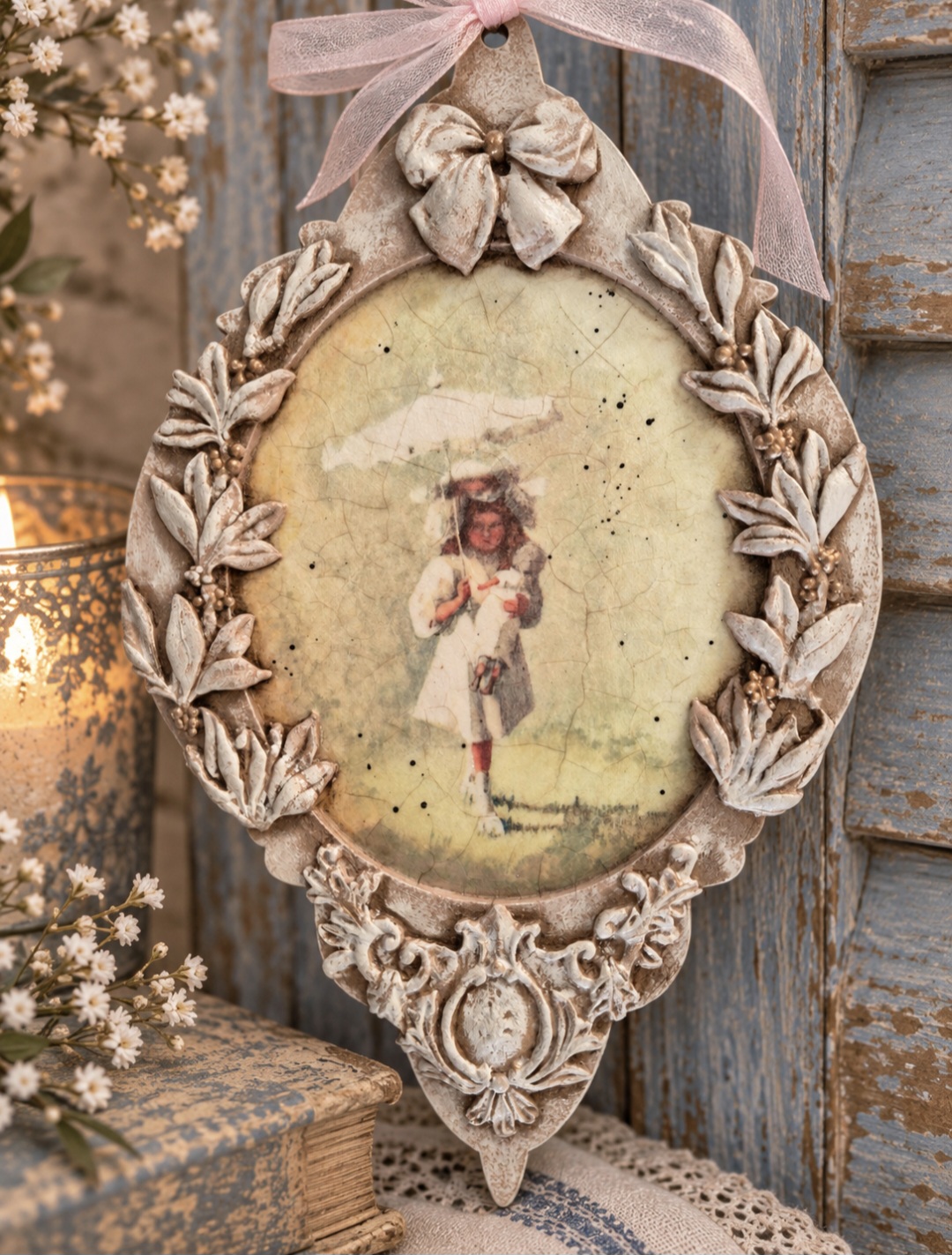 A Victorian Girl Hanging Plaque (photo 4 of 4)