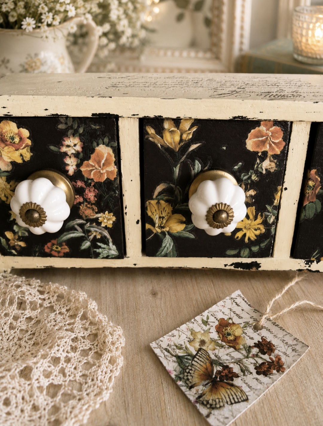 Small Niknak Drawers  (photo 4 of 7)