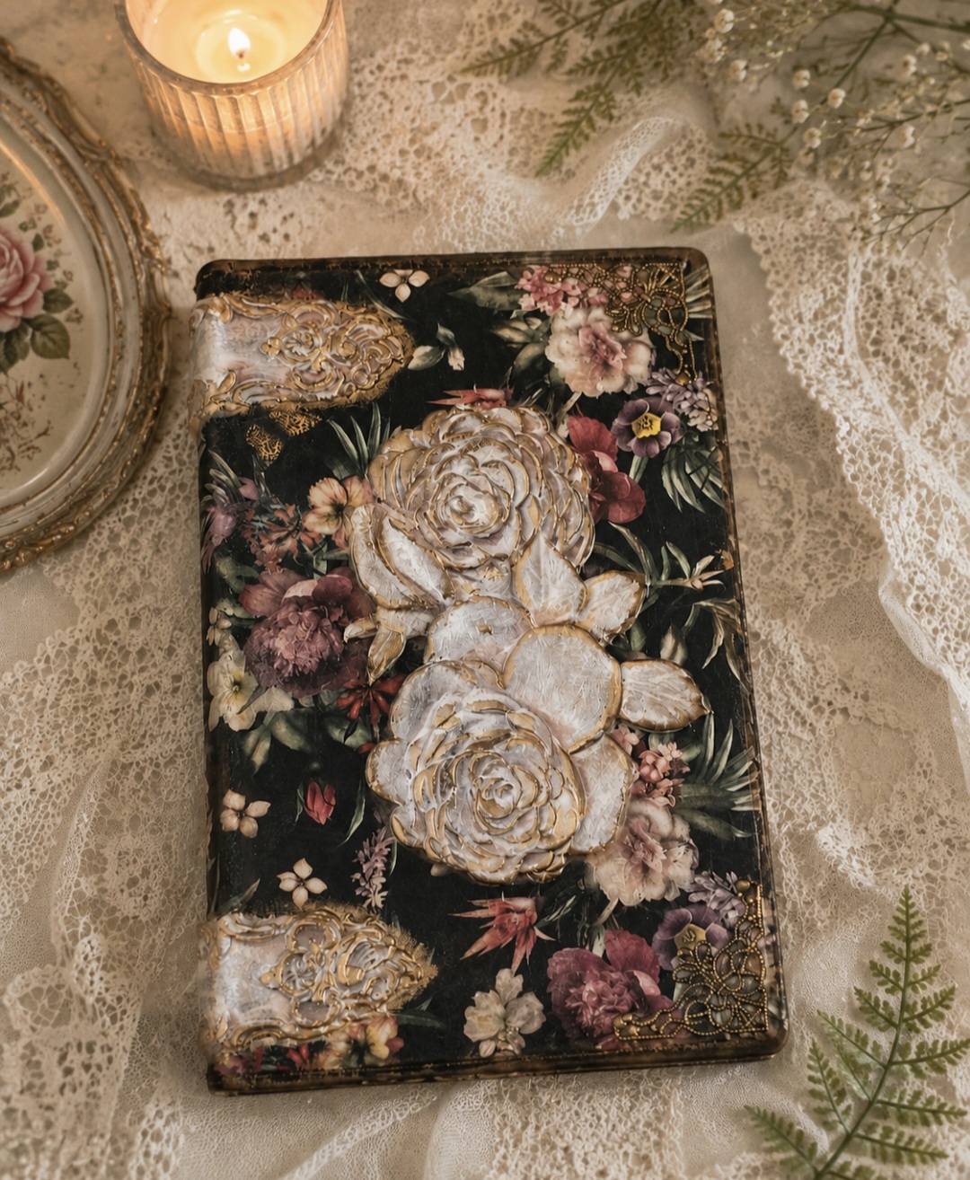 Shabby Chic Book  (photo 2 of 2)