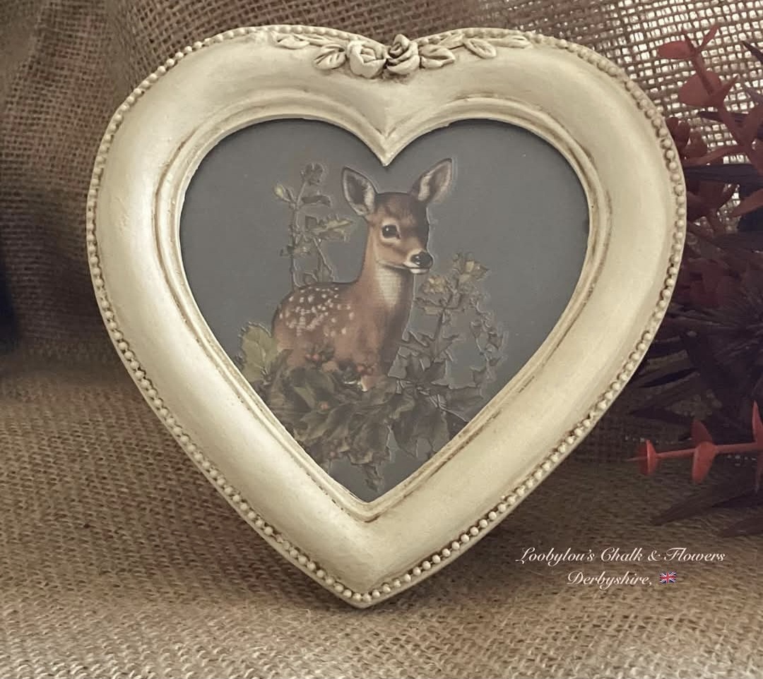 Gisela Graham Frame With An Adorable Fawn