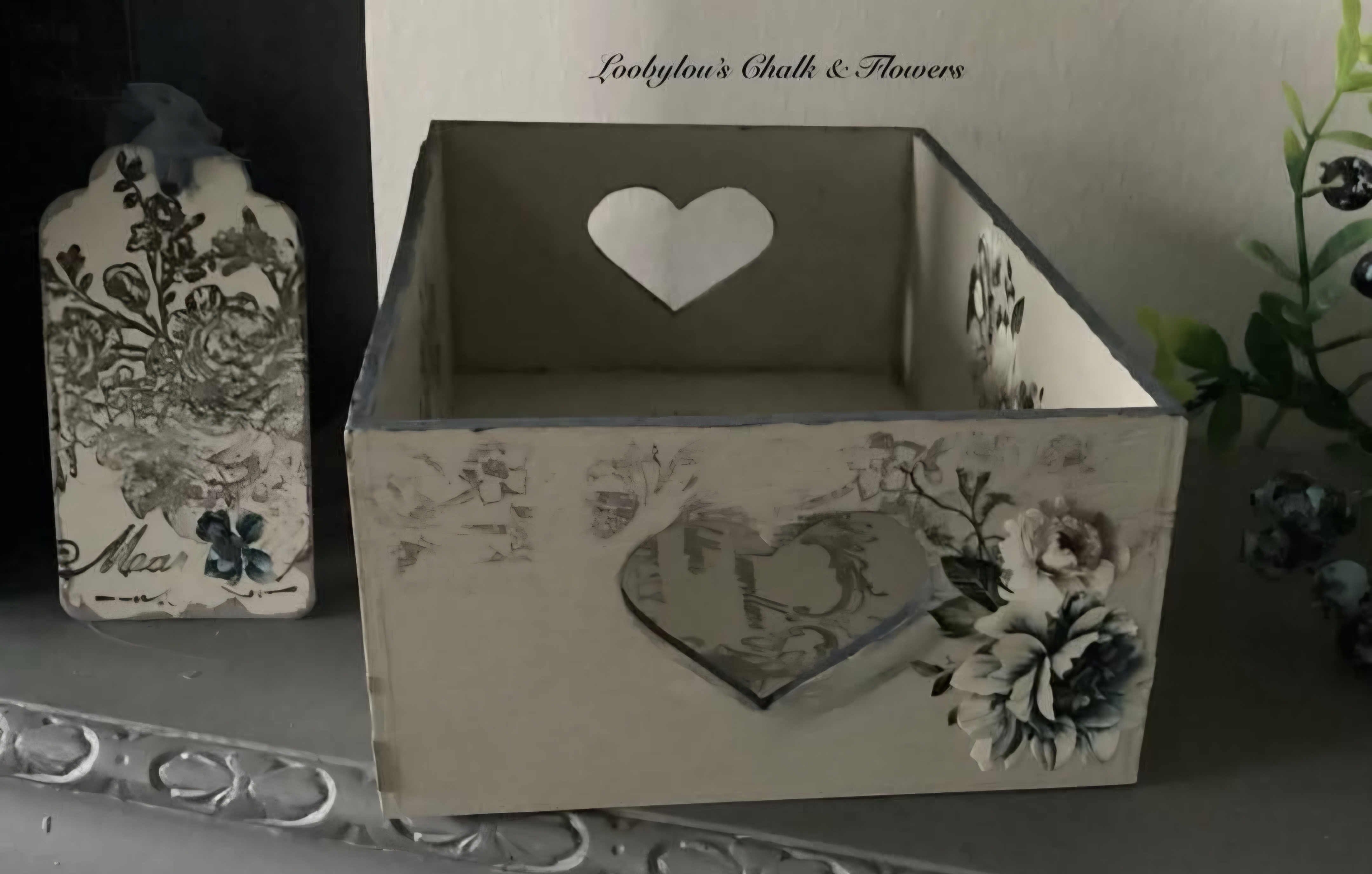 Open Storage Box  (photo 3 of 4)