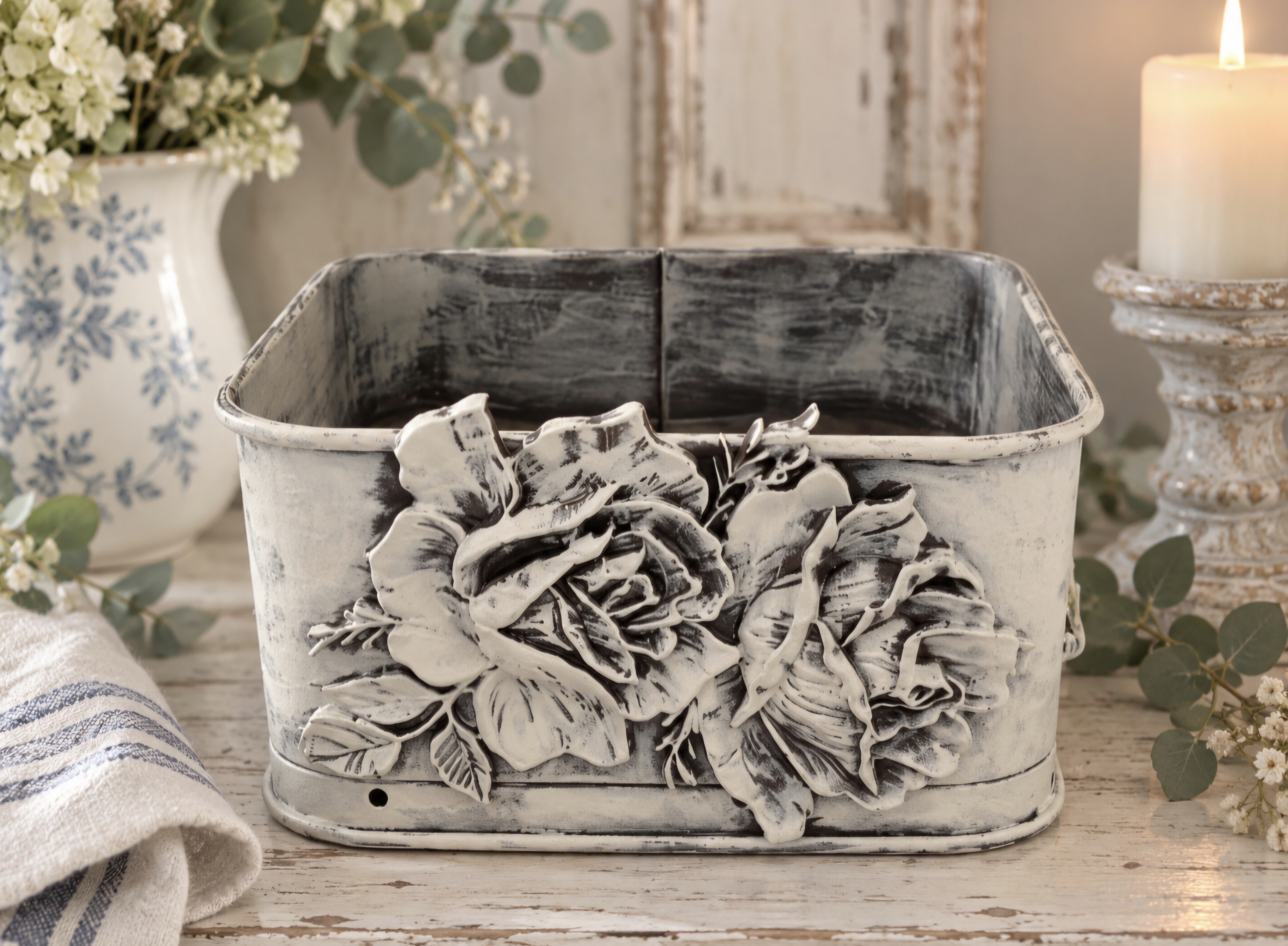 Vintage Metal Caddy (photo 1 of 4)