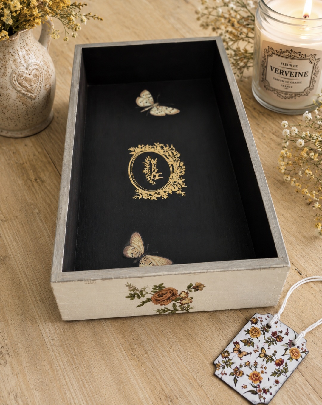 Open Wooden Box (photo 7 of 8)