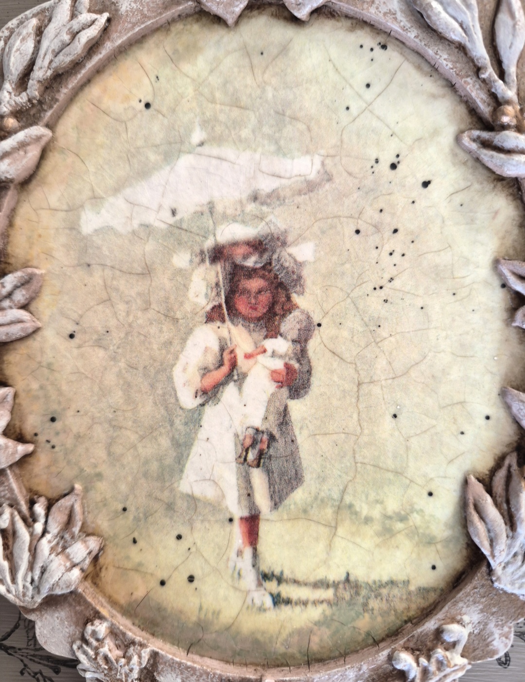 A Victorian Girl Hanging Plaque (photo 3 of 4)