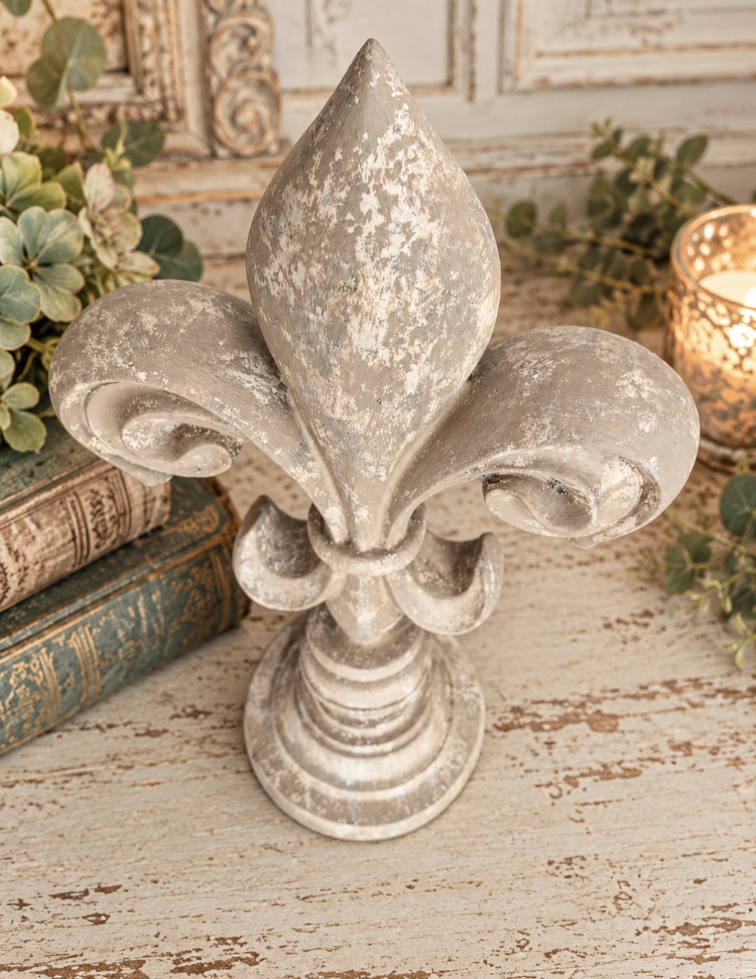 Fleur-de-lis Decorative Ornament  (photo 2 of 4)
