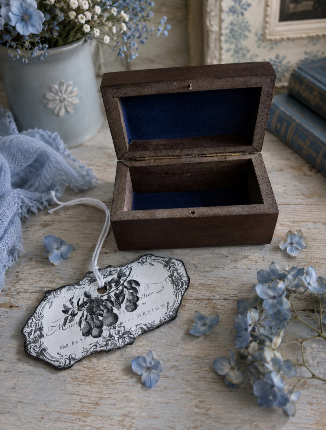 Very Small Wooden Trinket Box (photo 2 of 3)