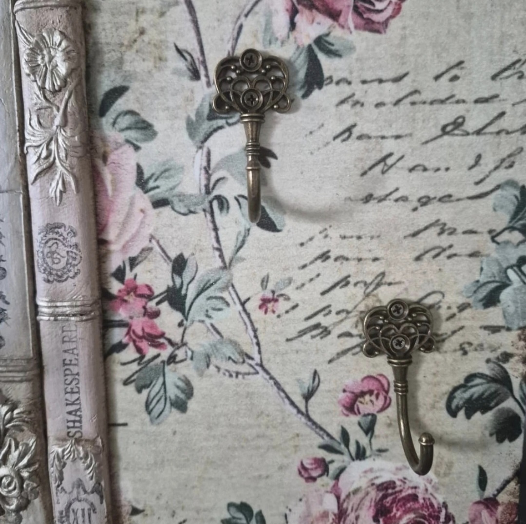 Shabby Chic Bookish Key Holder  (photo 4 of 4)