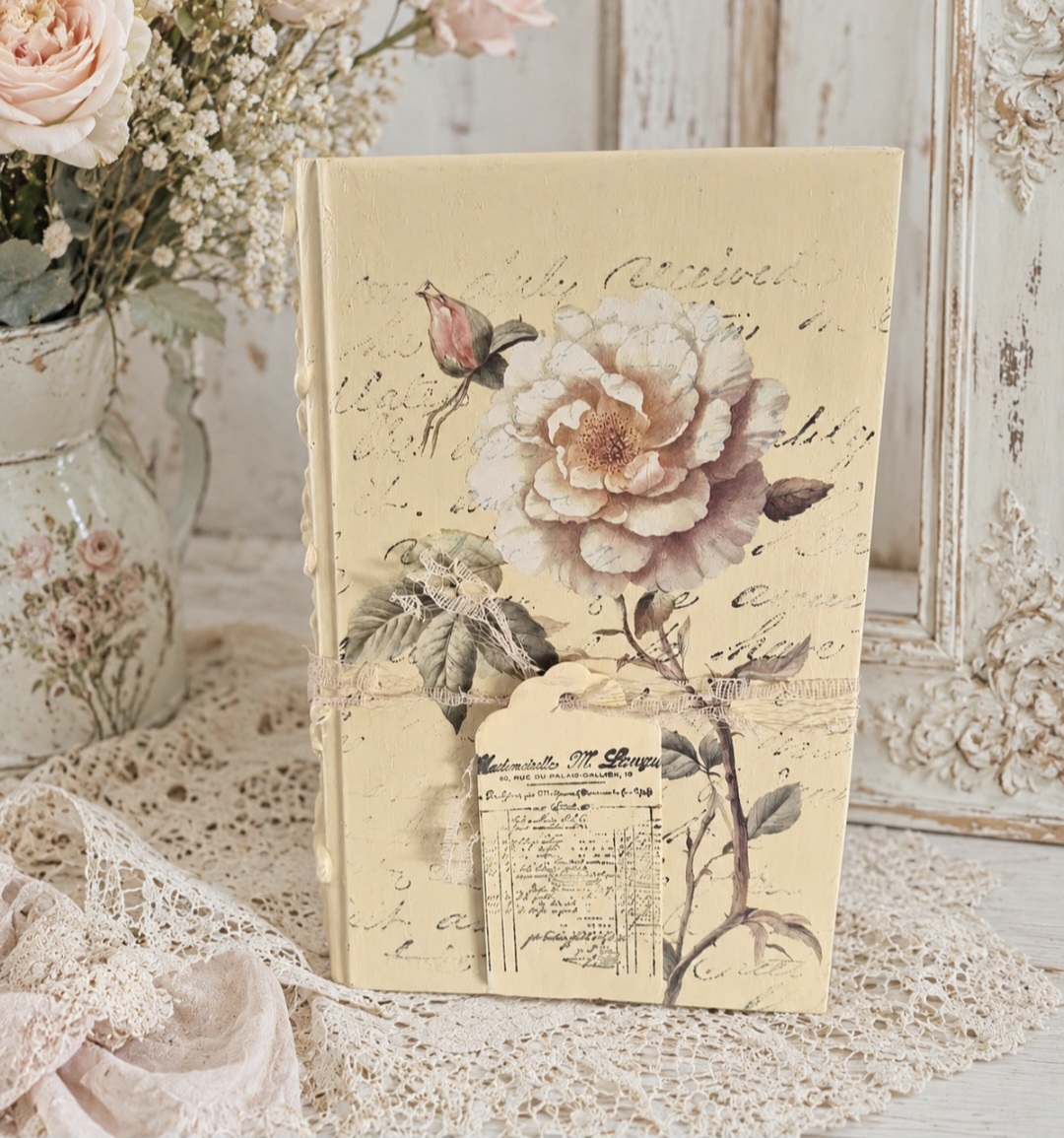 Shabby Chic Book Decoration  (photo 1 of 3)