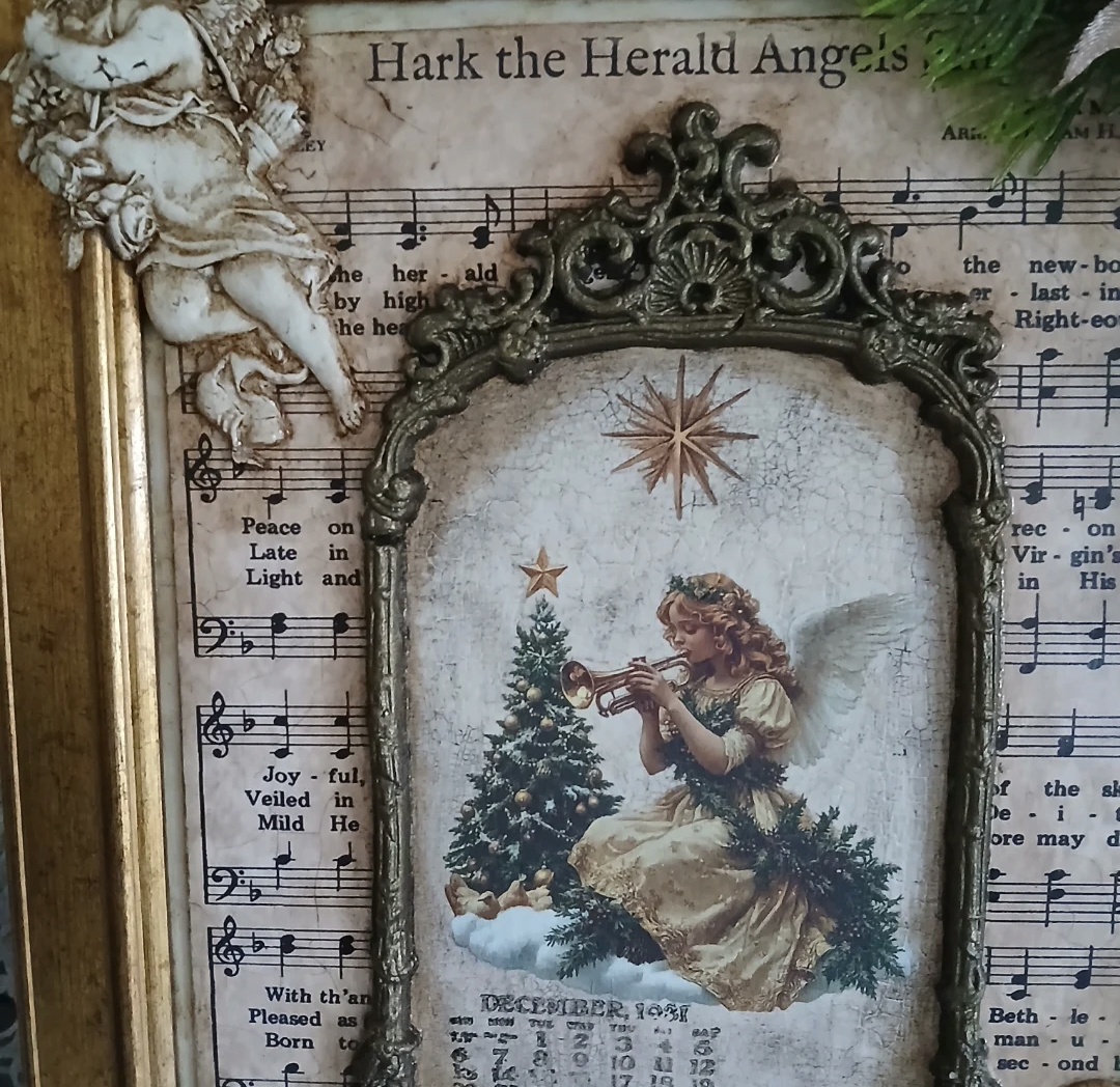 Christmas Angel Plaque  (photo 4 of 5)