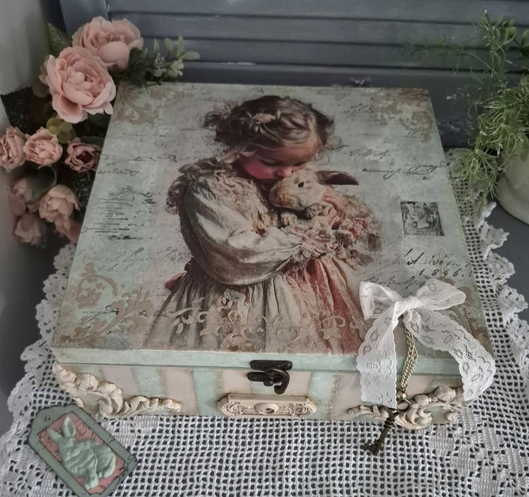 Country Cottagecore Storage Box  (photo 1 of 7)