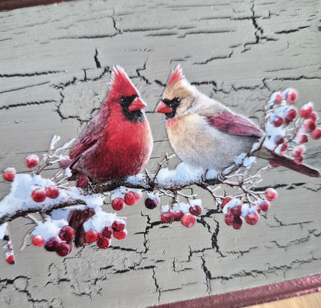Cardinal Wall Plaque  (photo 3 of 4)